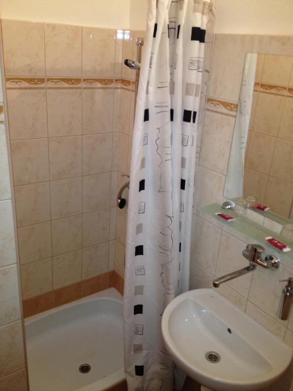Hotel Preveza Spišská Nová Ves Chambre photo